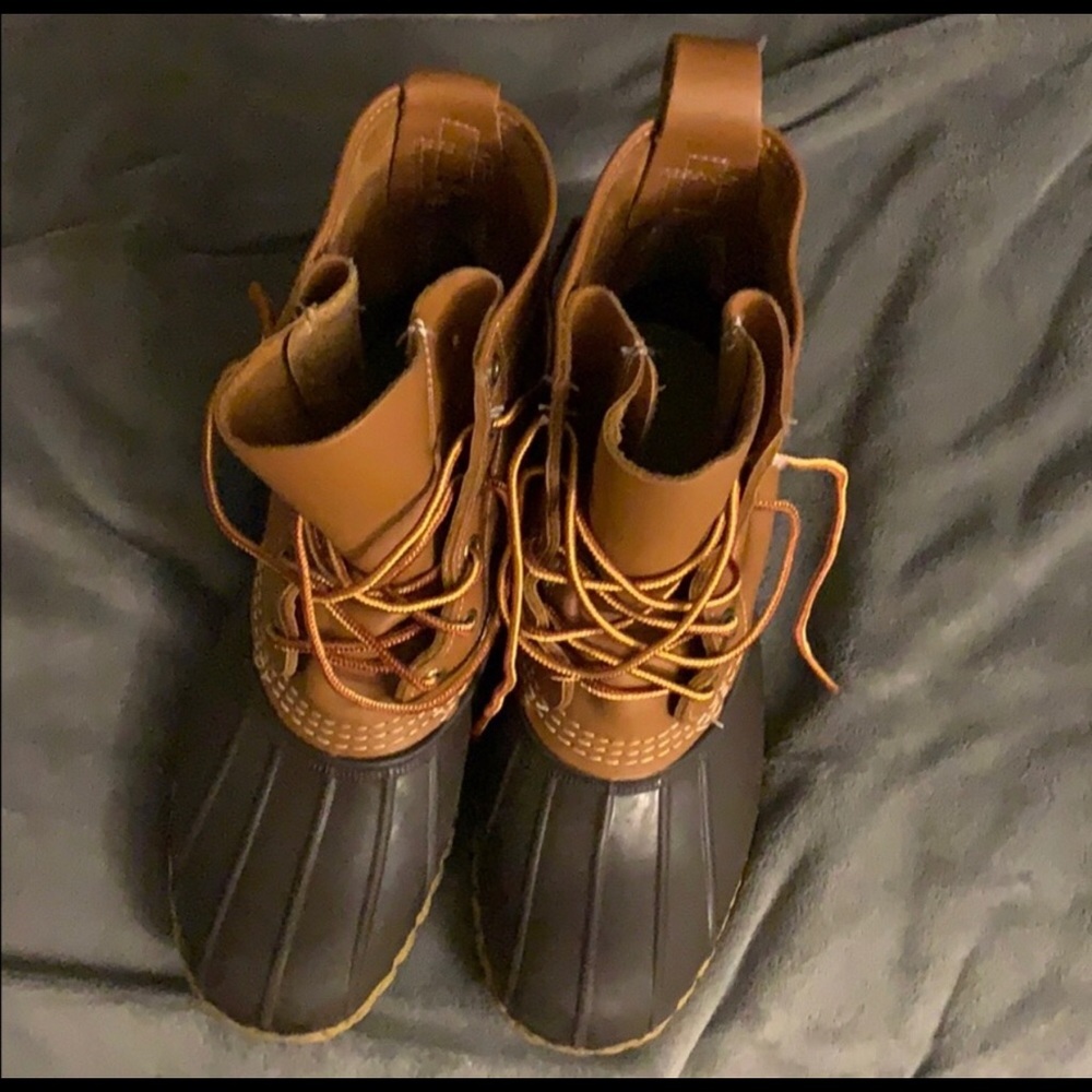 Bean boots